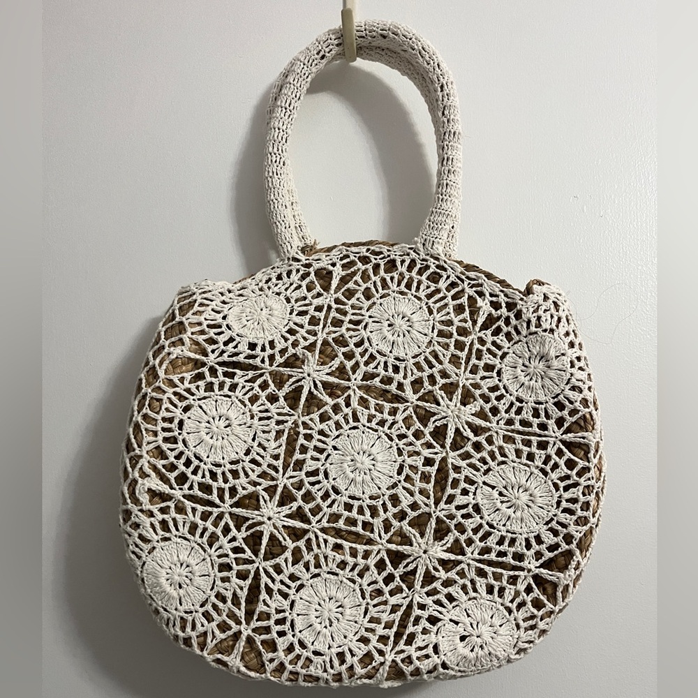 BEACHGOLD large circular beach bag